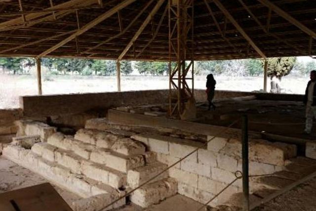 Ancient Nemea - Covered ancient public bath house 